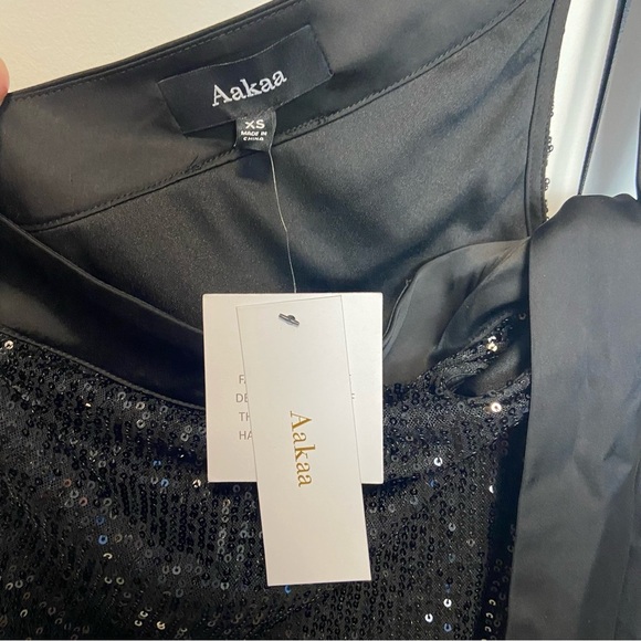 NWT Aakaa Sequins Mini One Shoulder Tie Dress - Picture 8 of 9